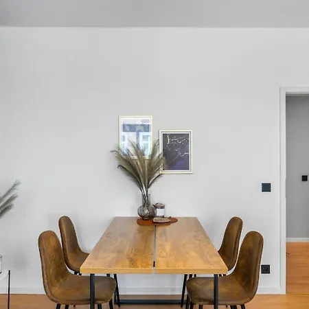 Levax Living - 61 Qm - Cozy - Close To The شقة لبسيا