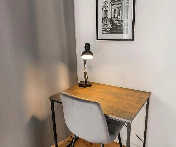 Διαμέρισμα Levax Living - 61 Qm - Cozy - Close To The Λειψία